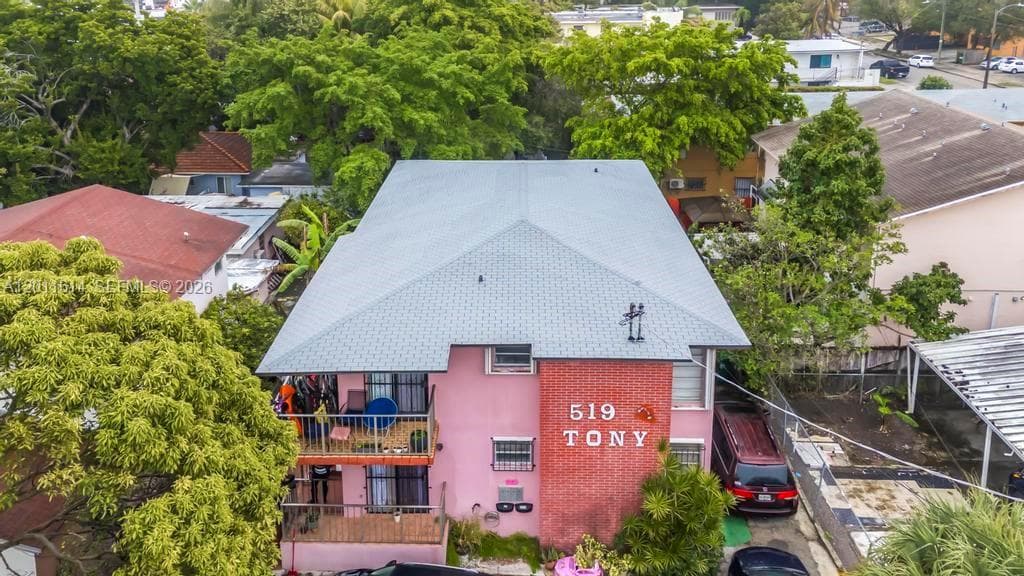 519 NW 10th Ave, Miami FL 33136 — 16