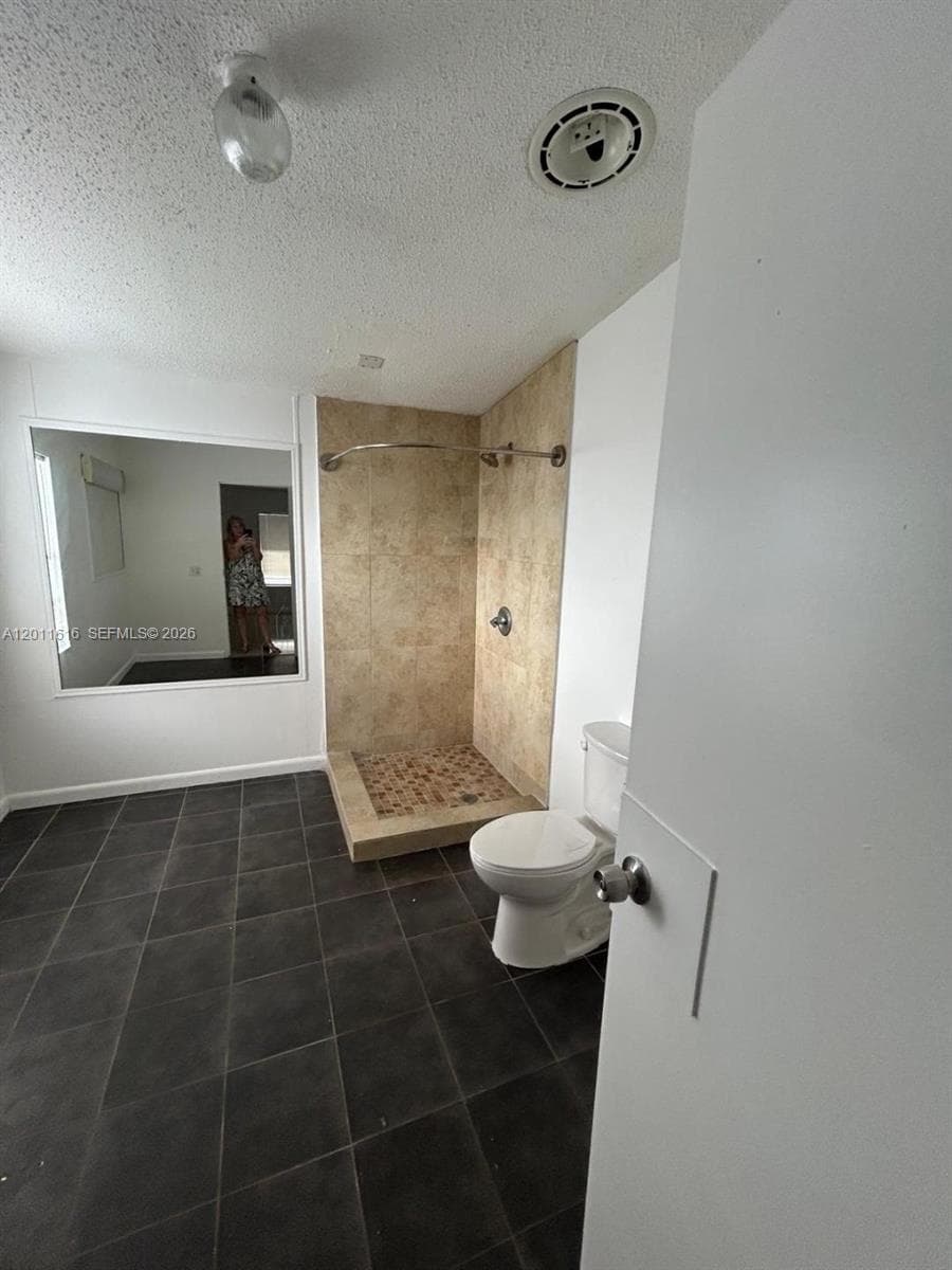 19800 SW 180th Ave # 32, Miami FL 33187 — 14