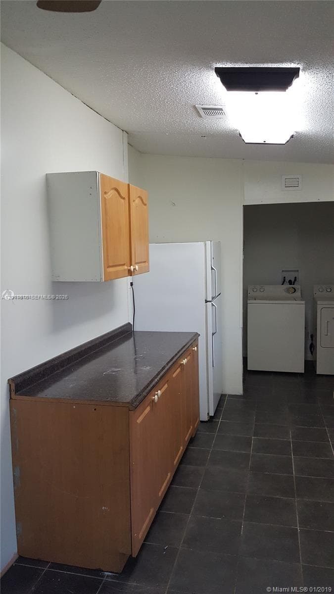 19800 SW 180th Ave # 32, Miami FL 33187 — 4