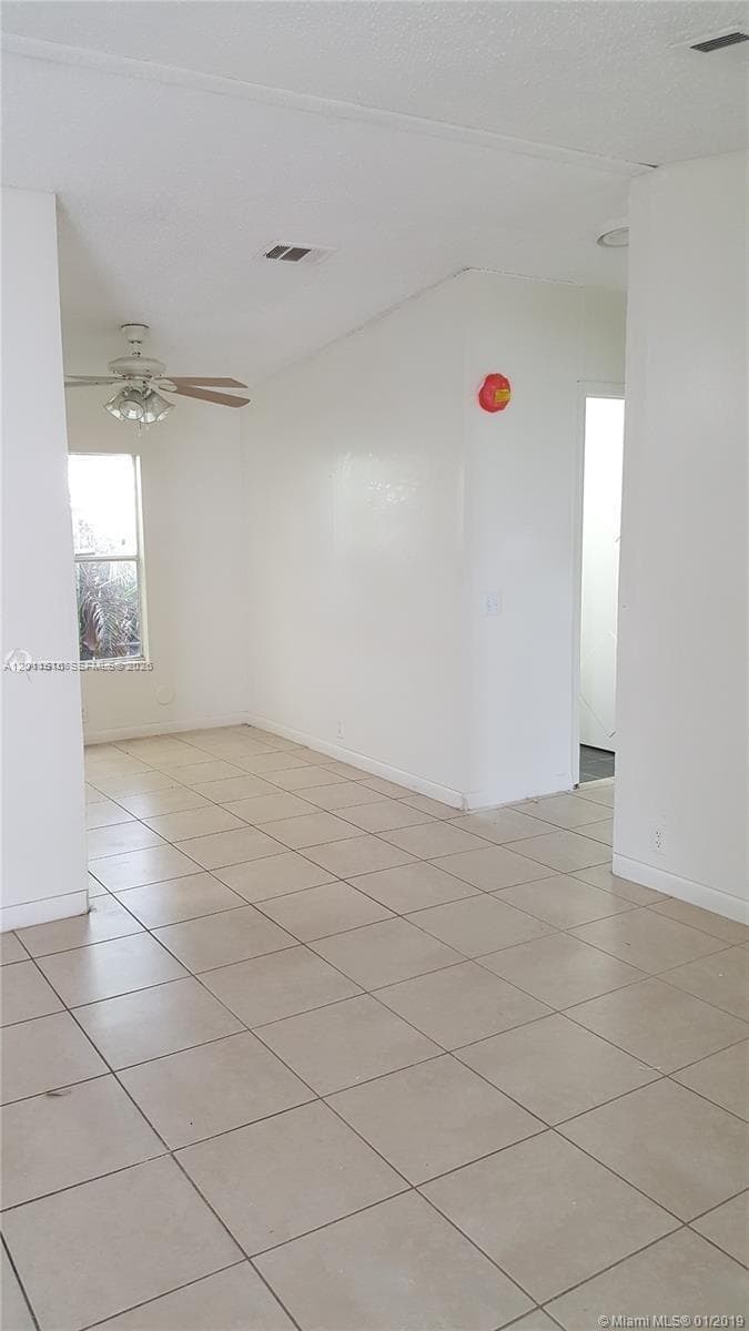 19800 SW 180th Ave # 32, Miami FL 33187 — 8