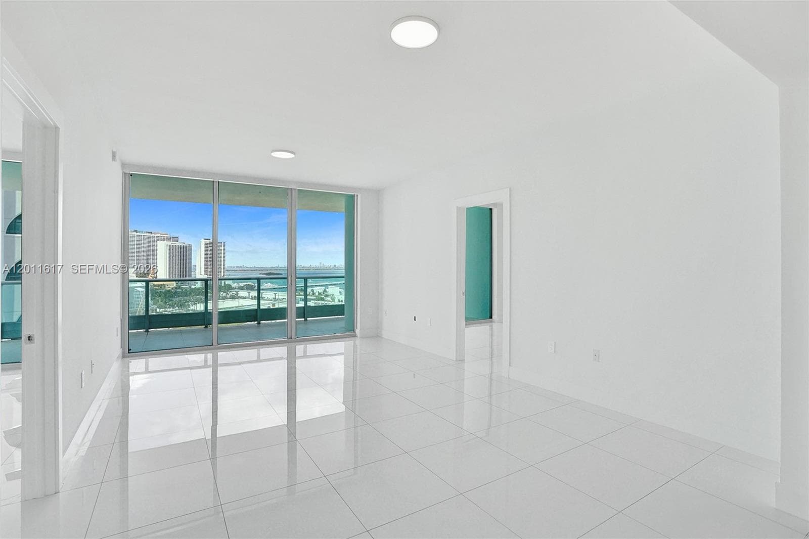 900 Biscayne Blvd # 1808, Miami FL 33132 — 2