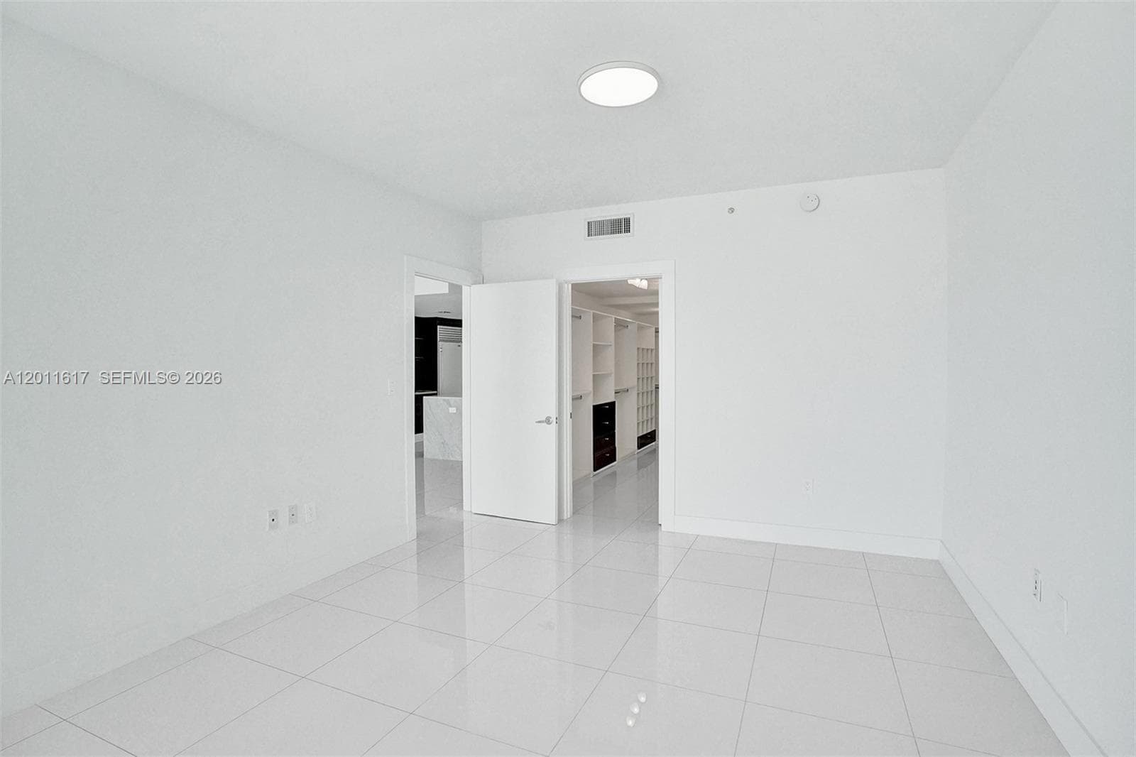 900 Biscayne Blvd # 1808, Miami FL 33132 — 7
