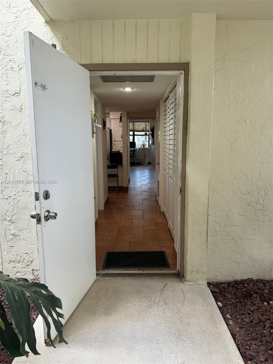 20441 NE 30th Ave # 9, Aventura FL 33180 — 2