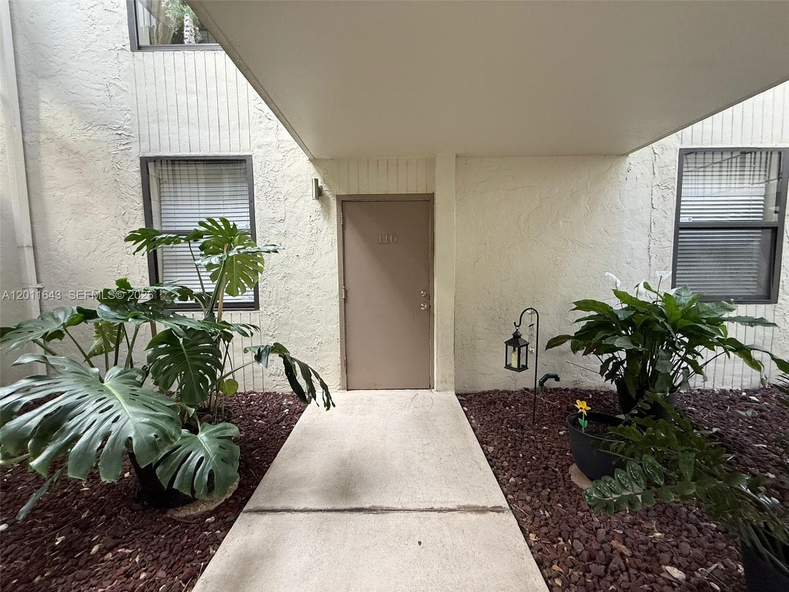 20441 NE 30th Ave # 9, Aventura FL 33180 — 1