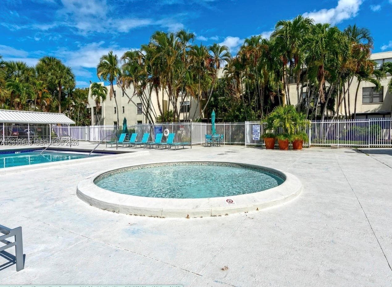 20441 NE 30th Ave # 9, Aventura FL 33180 — 37