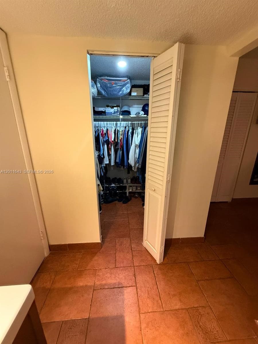 20441 NE 30th Ave # 9, Aventura FL 33180 — 15