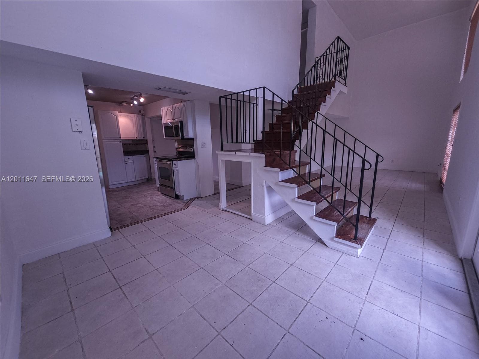 10907 N Kendall Dr # 313, Miami FL 33176 — 2