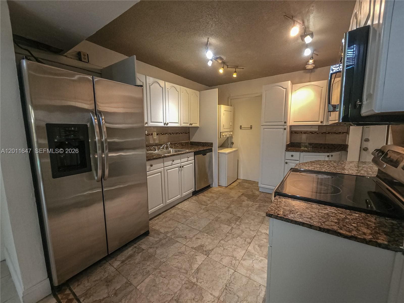 10907 N Kendall Dr # 313, Miami FL 33176 — 3