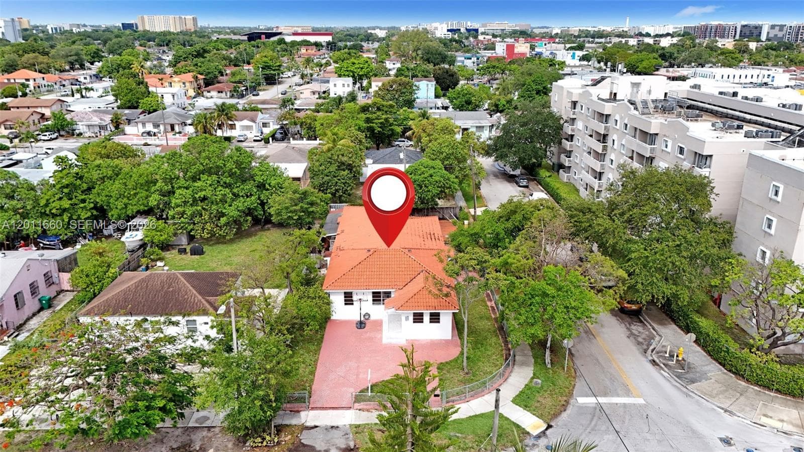 520 NW 32nd Pl # 520, Miami FL 33125 — 36