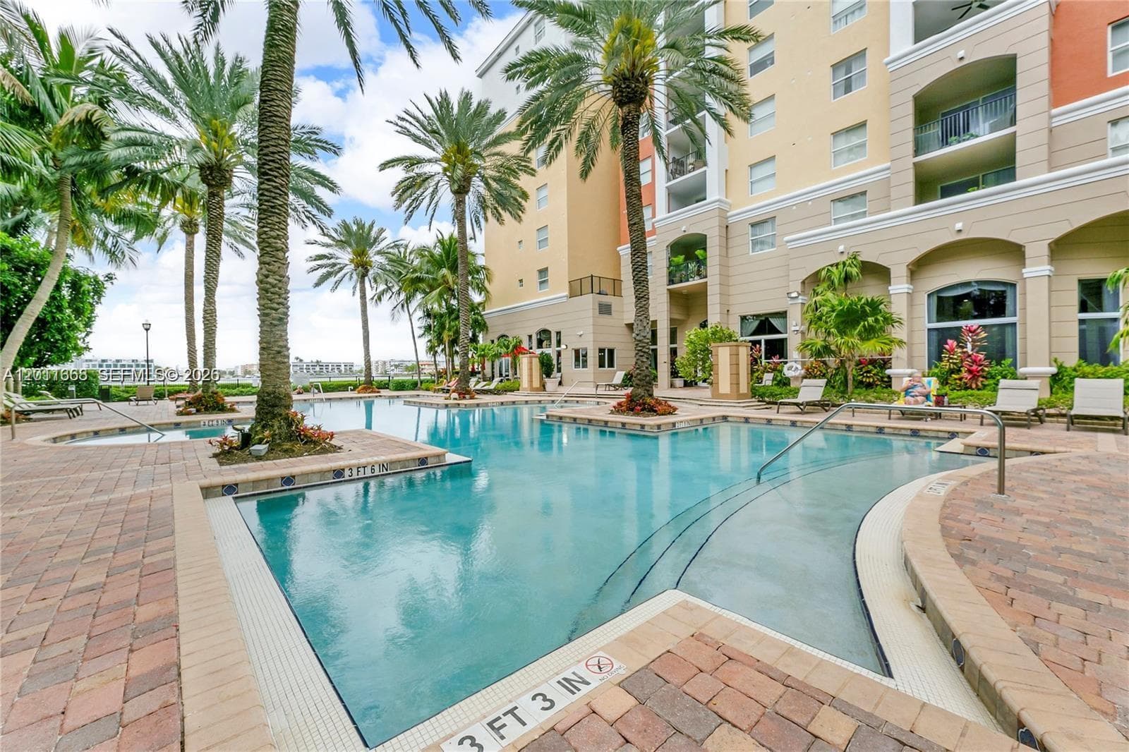 17100 N Bay Rd # 1810, Sunny Isles Beach FL 33160 — 27