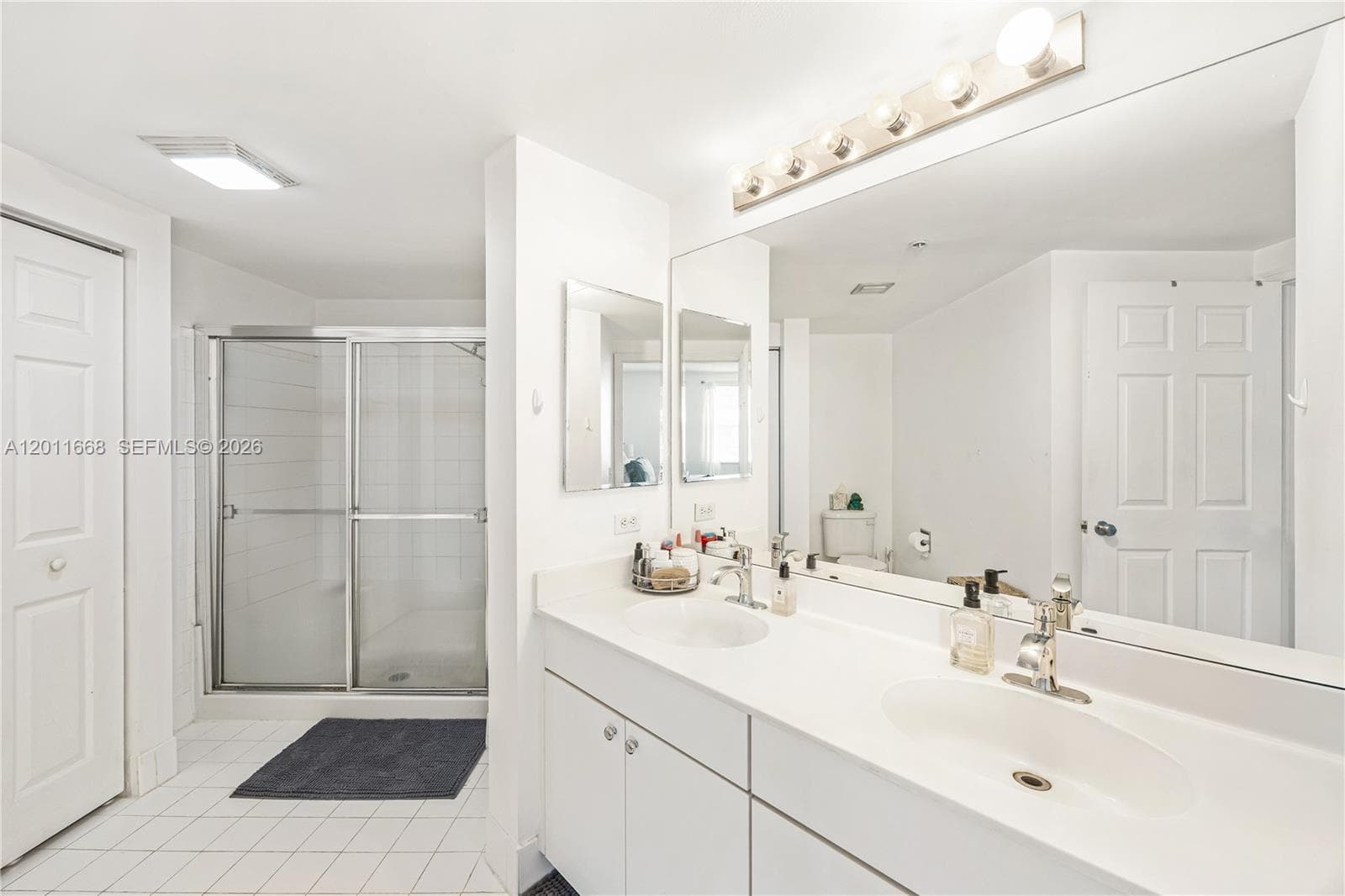 17100 N Bay Rd # 1810, Sunny Isles Beach FL 33160 — 21