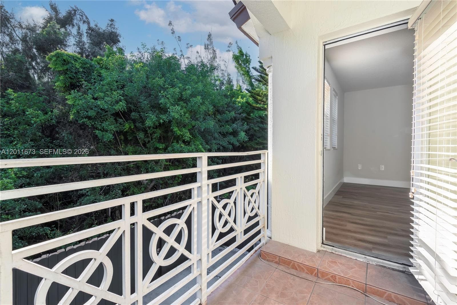 8902 NW 109th Ct # 1204, Doral FL 33178 — 54