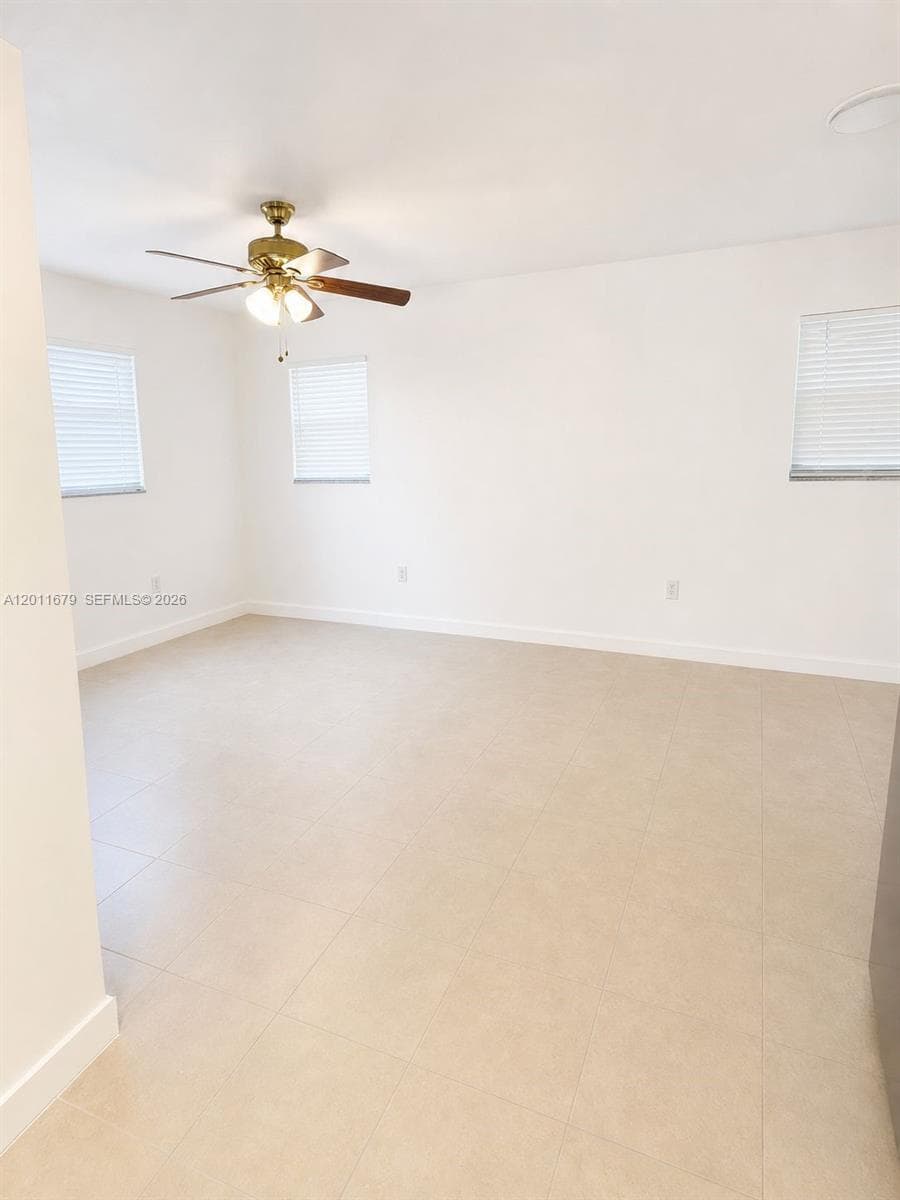 6228 NW 4th Ave, Miami FL 33150 — 14