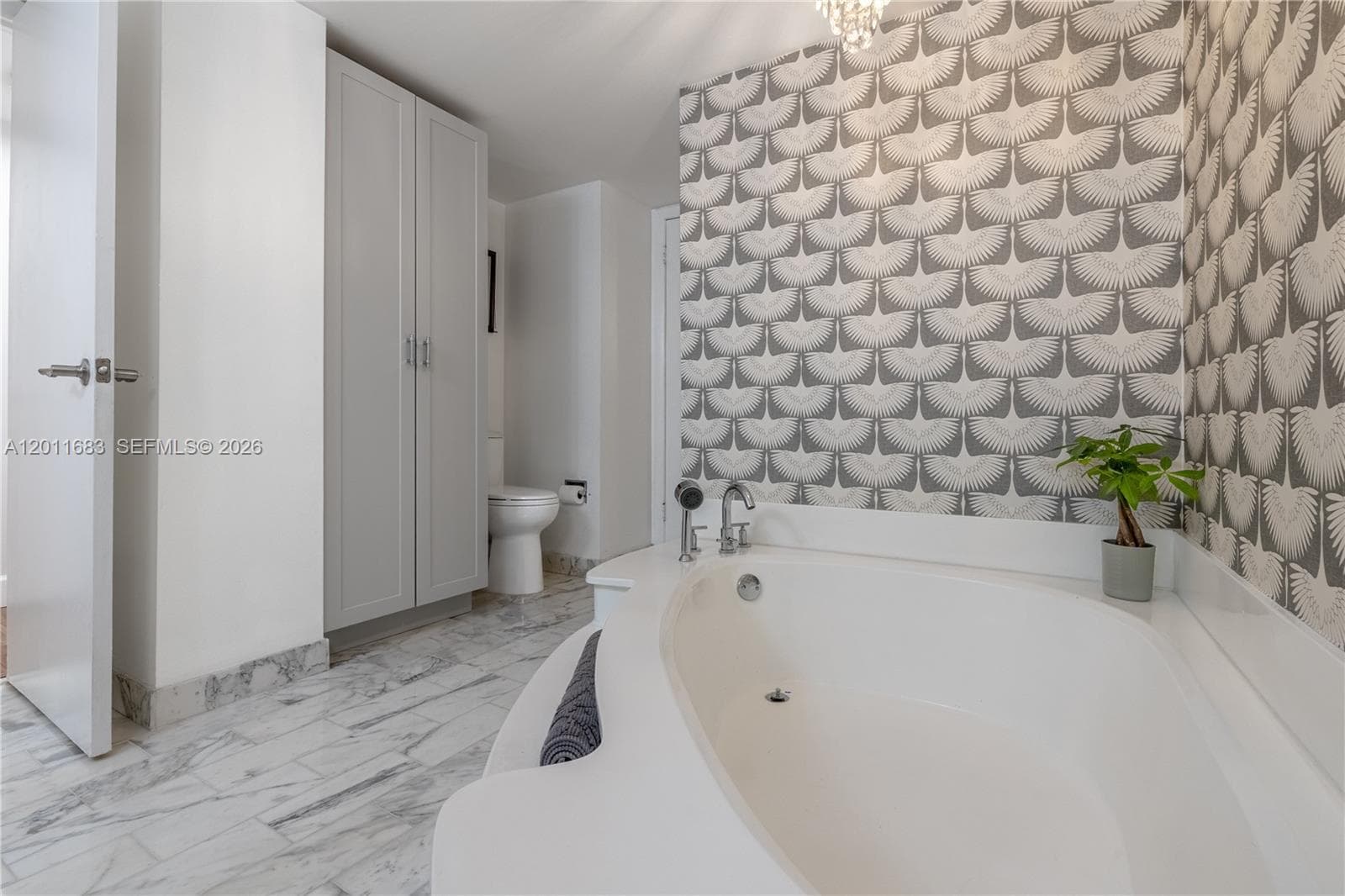 4000 Towerside Ter # 308, Miami FL 33138 — 29
