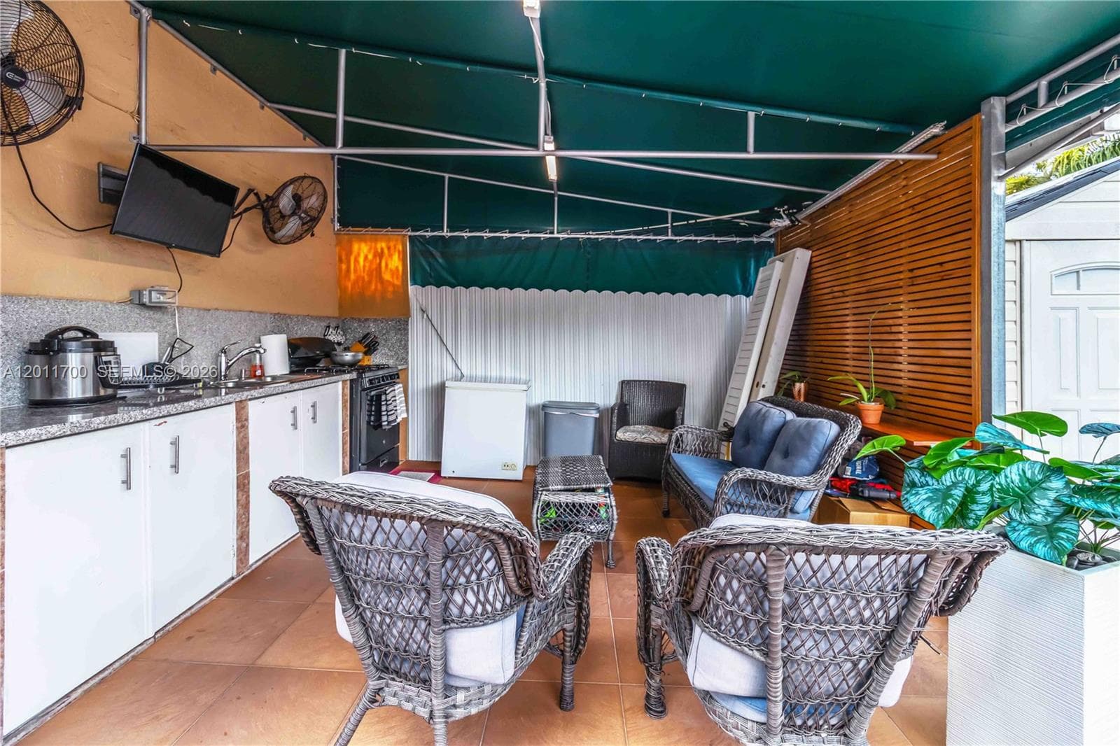 11880 SW 19th Ln # 165, Miami FL 33175 — 30