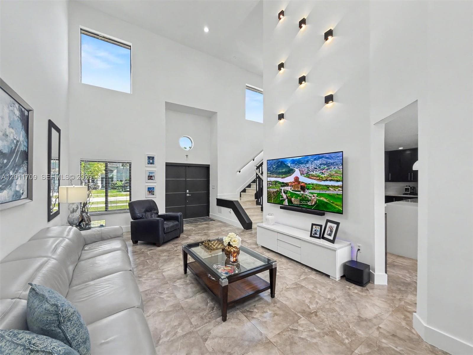 16162 SW 143rd St, Miami FL 33196 — 9