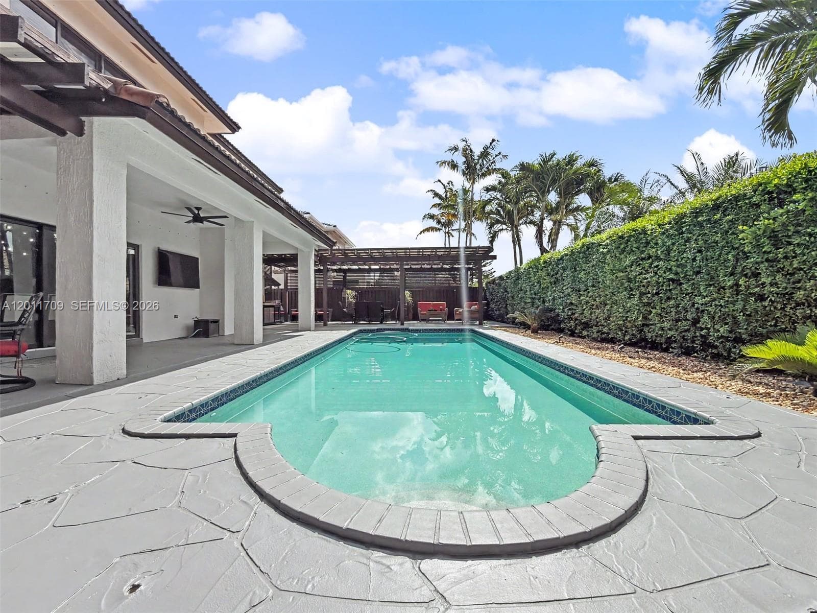 16162 SW 143rd St, Miami FL 33196 — 24