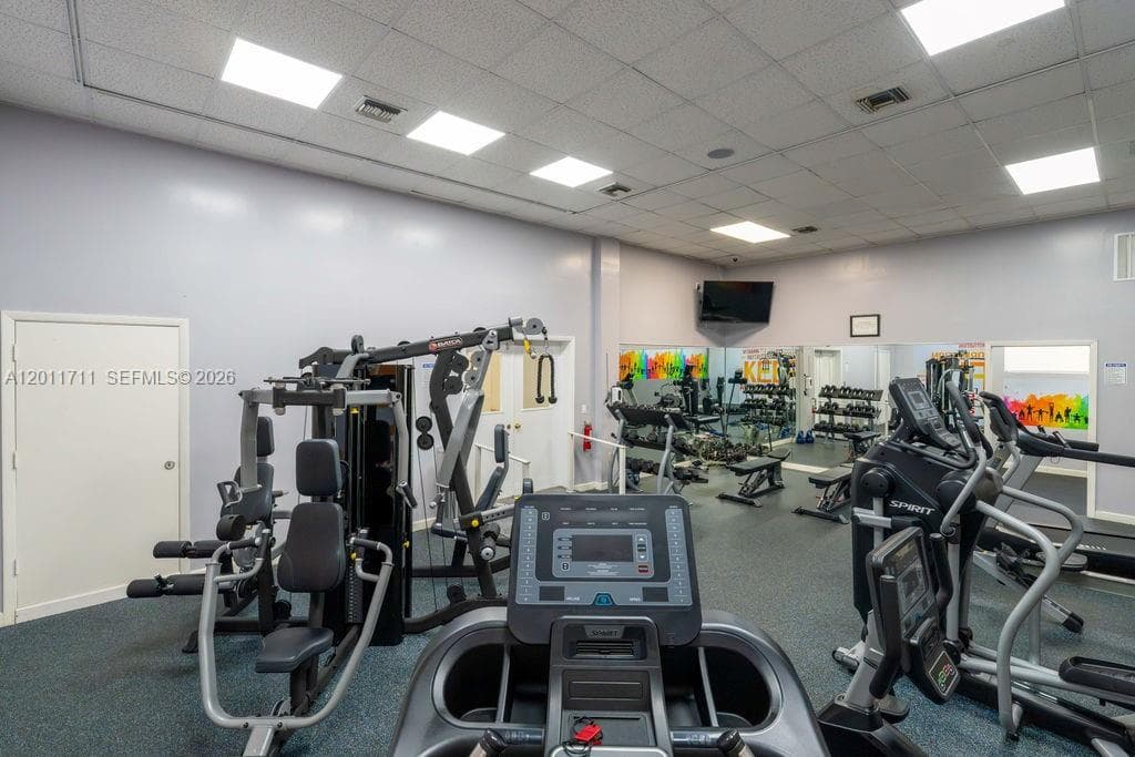 243 NE 212th Ter, Miami FL 33179 — 38