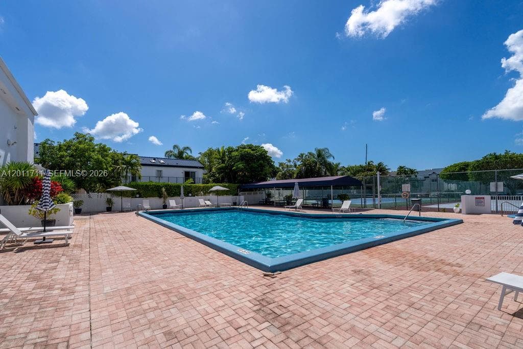 243 NE 212th Ter, Miami FL 33179 — 41