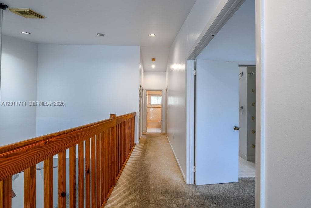 243 NE 212th Ter, Miami FL 33179 — 19