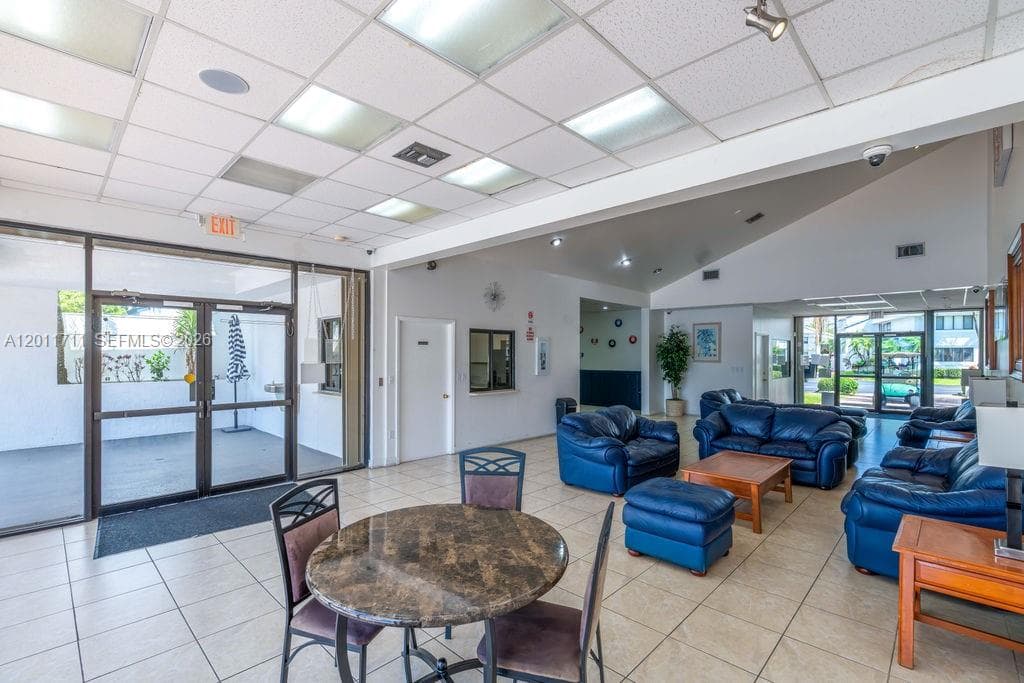 243 NE 212th Ter, Miami FL 33179 — 40