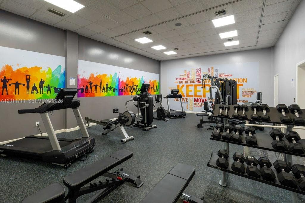 243 NE 212th Ter, Miami FL 33179 — 35