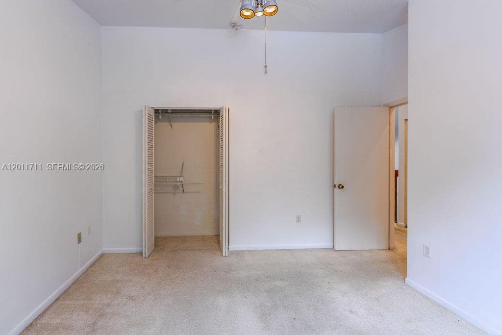 243 NE 212th Ter, Miami FL 33179 — 21