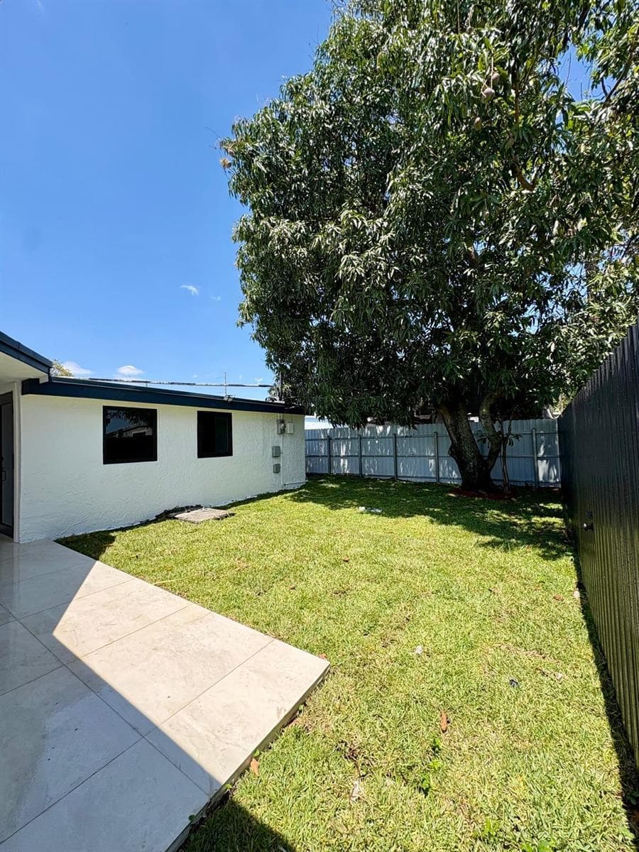 1890 Rutland Street, Opa-Locka FL 33054 — 54