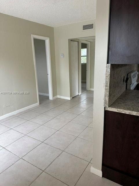 1800 NW 19th Ter, Miami FL 33125 — 26
