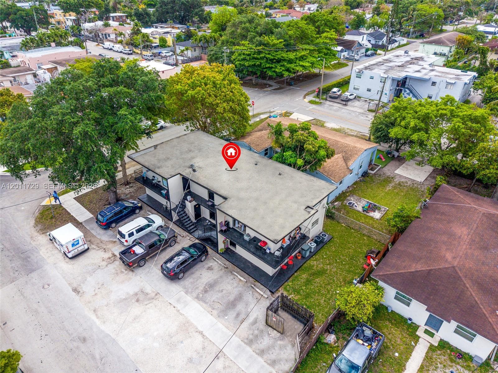 1800 NW 19th Ter, Miami FL 33125 — 9