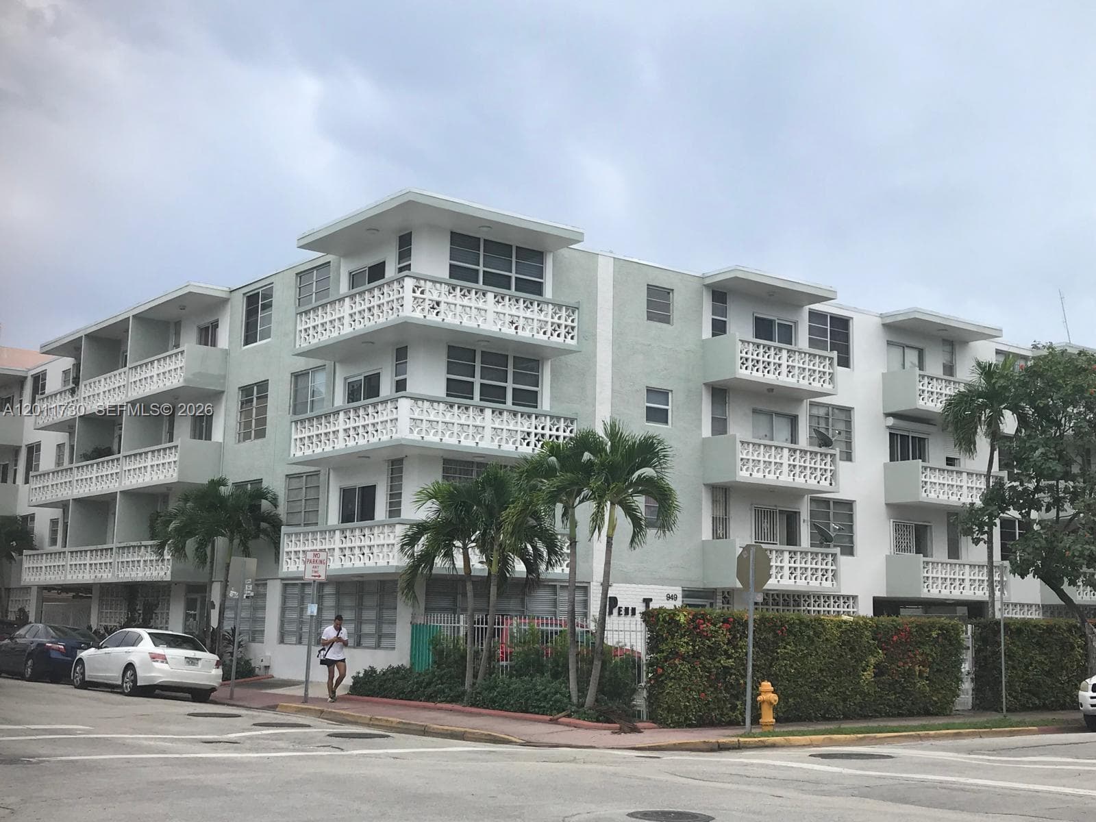 949 Pennsylvania Ave # 309, Miami Beach FL 33139 — 1