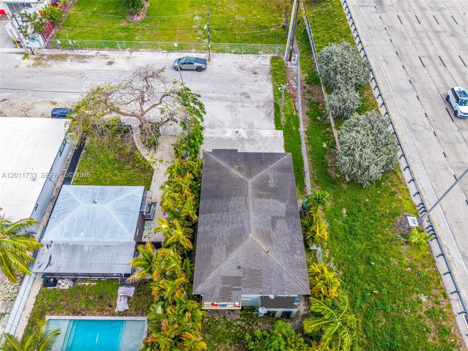 650 NW 28th St, Miami FL 33127 — 26