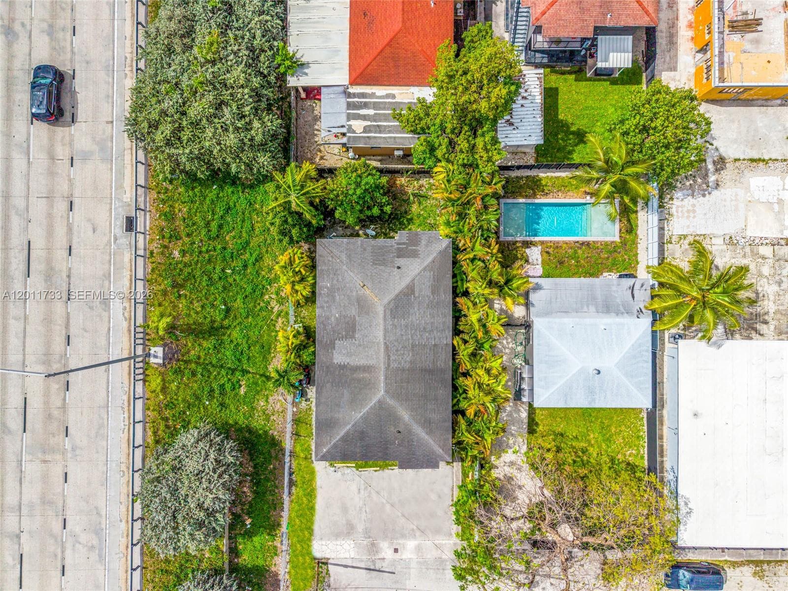 650 NW 28th St, Miami FL 33127 — 9