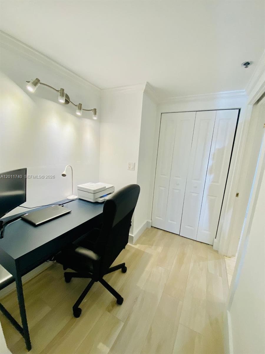 251 Crandon Blvd # 139, Key Biscayne FL 33149 — 11