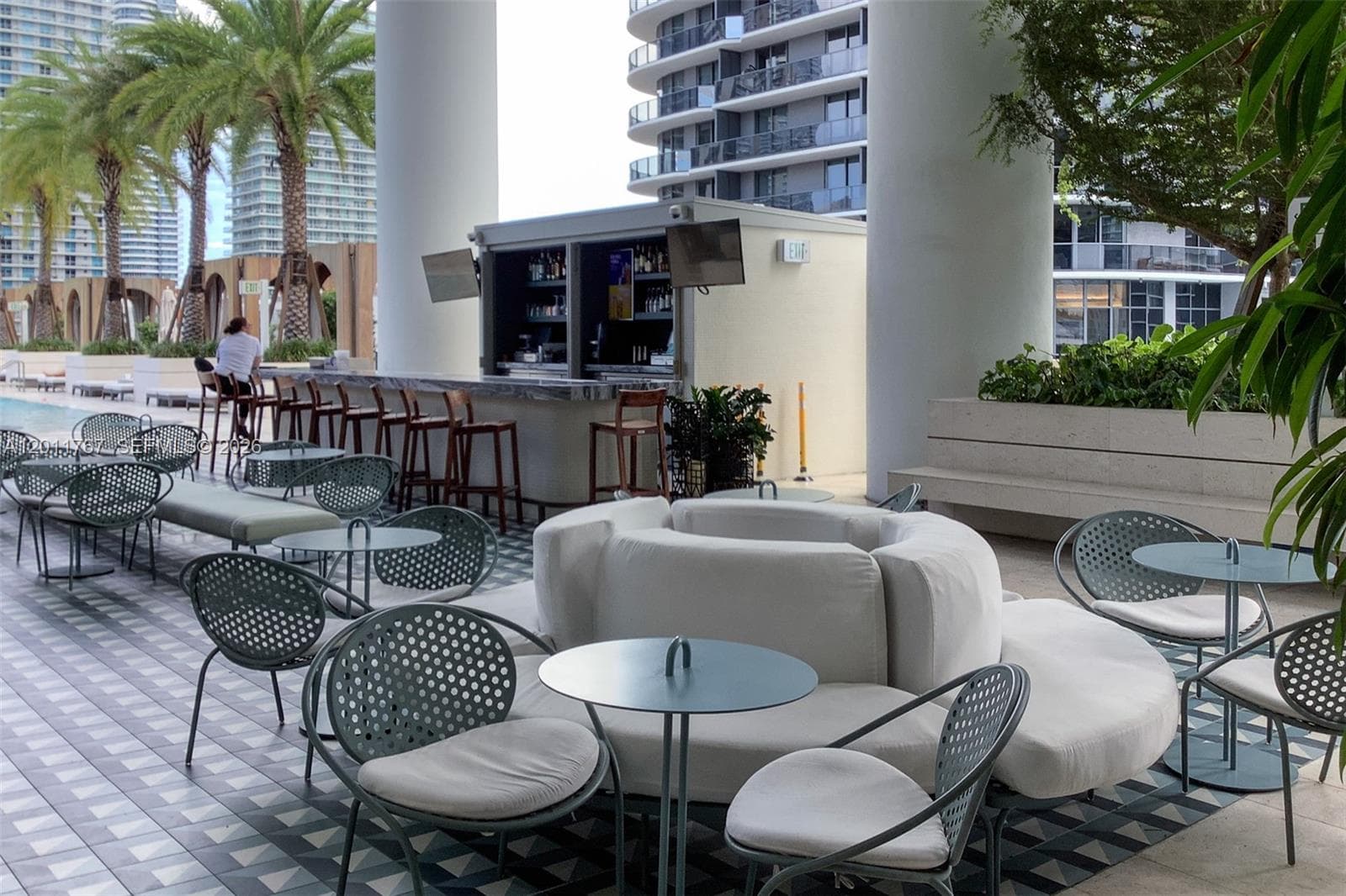 801 S Miami Ave # 3706, Miami FL 33130 — 33
