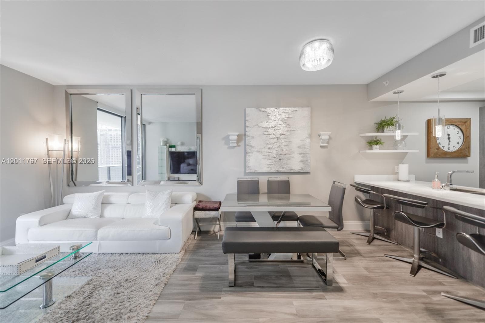 801 S Miami Ave # 3706, Miami FL 33130 — 11