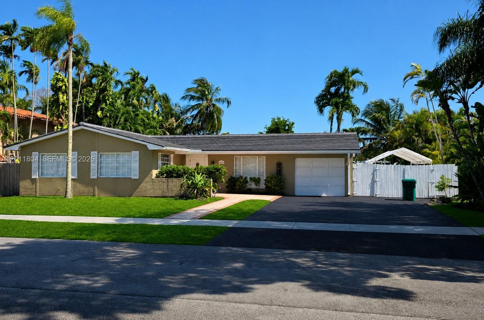 14020 SW 83rd St, Miami FL 33183 — 1