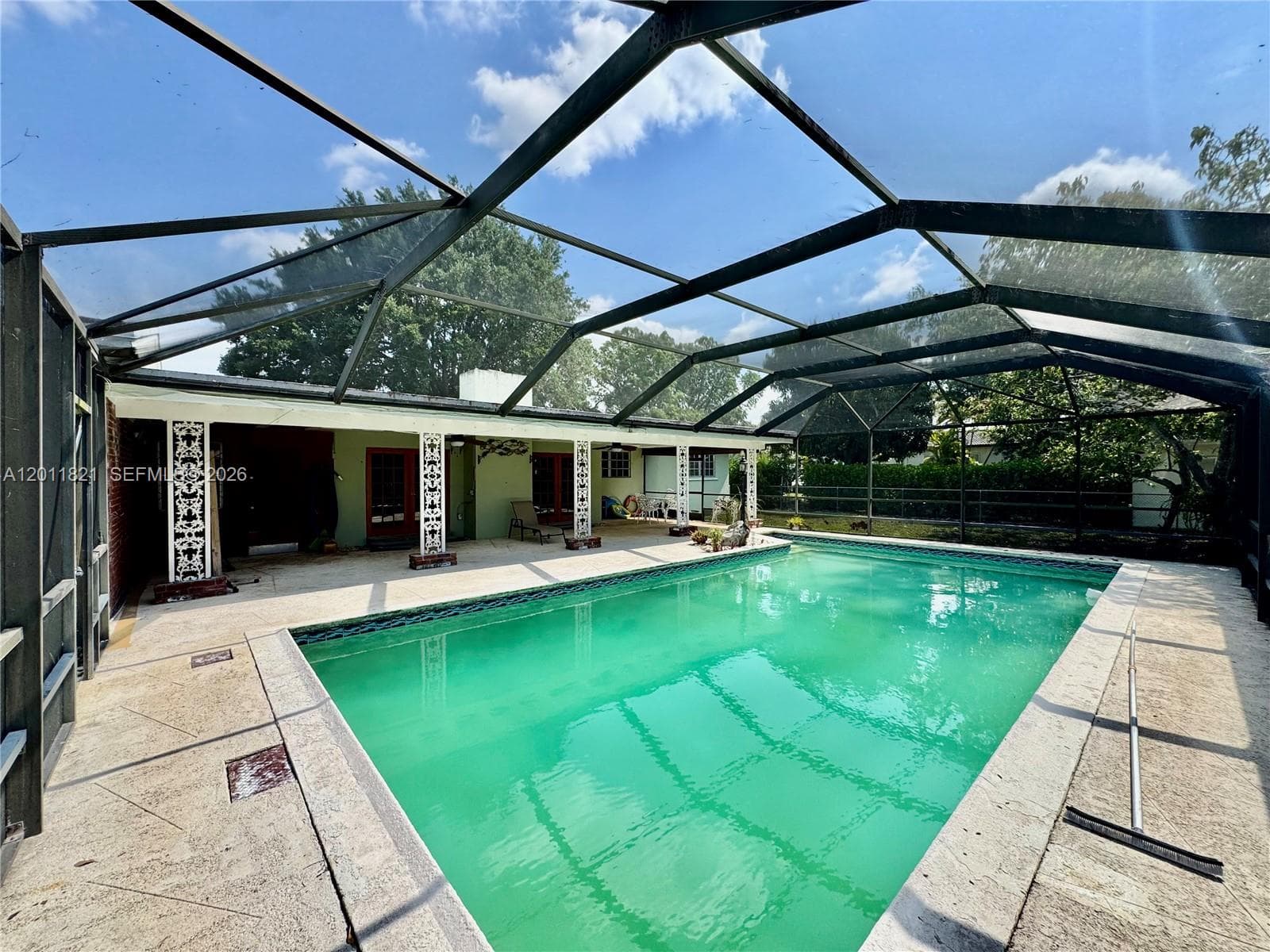 434 NW 20th St, Homestead FL 33030 — 24