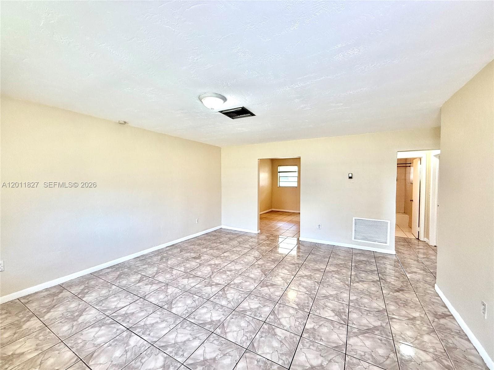 1970 NW 104th St # 1970, Miami FL 33147 — 2