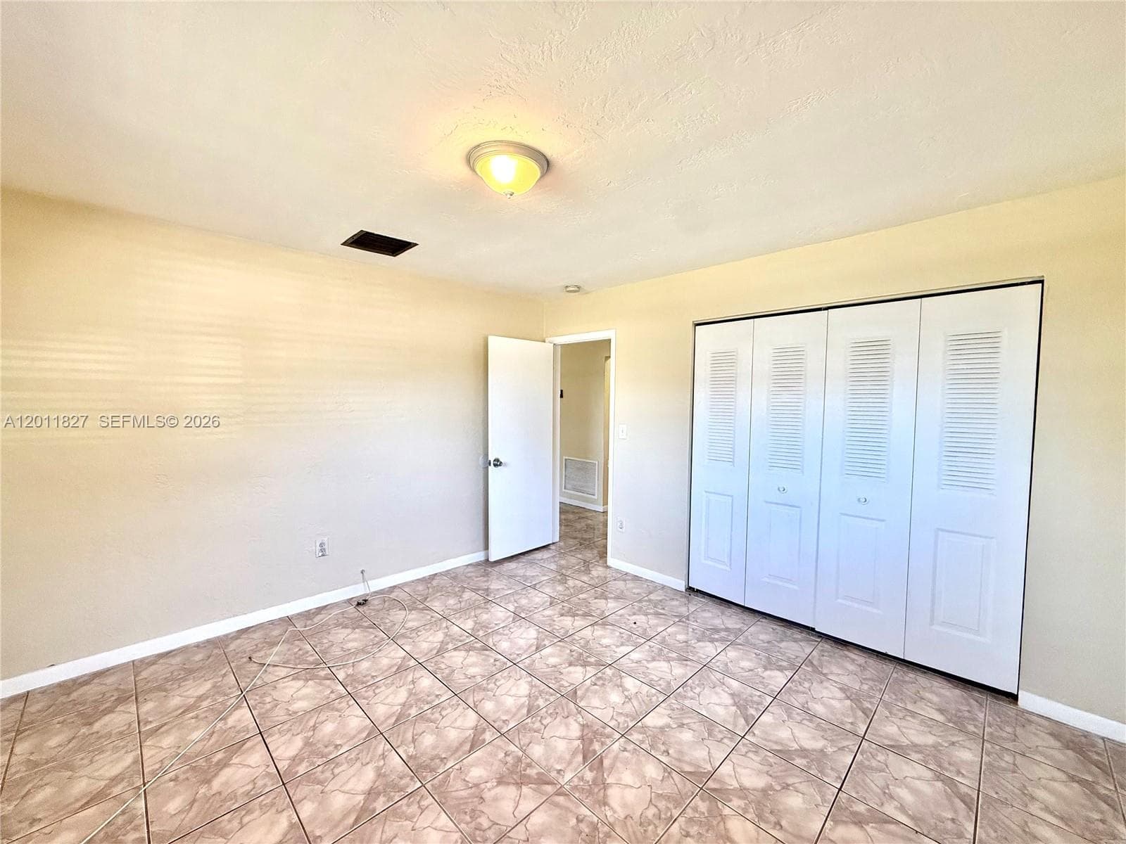 1970 NW 104th St # 1970, Miami FL 33147 — 10