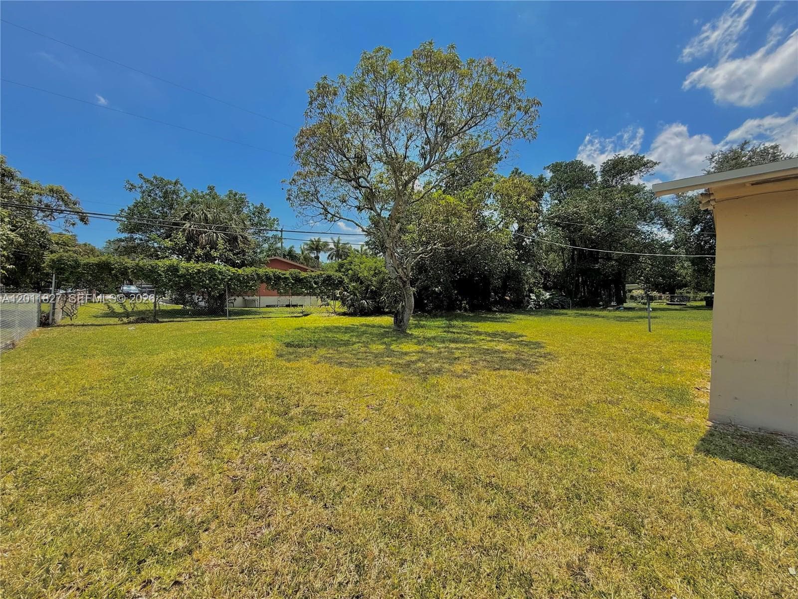 1970 NW 104th St # 1970, Miami FL 33147 — 14