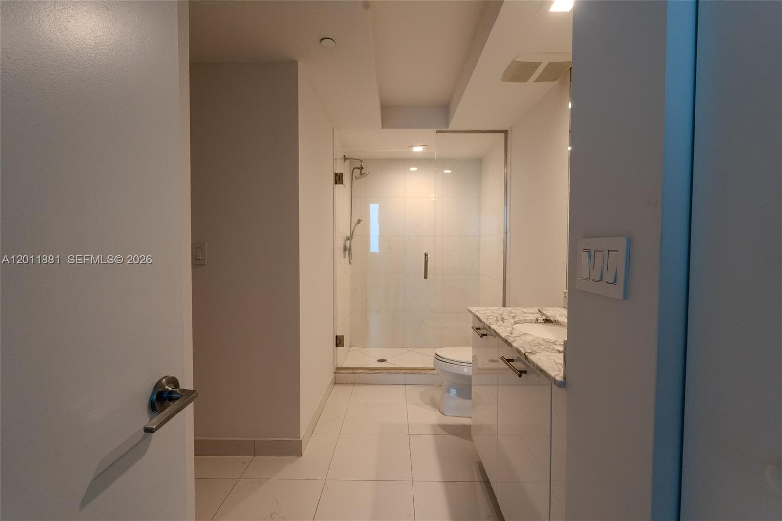 500 Brickell Ave # 1407, Miami FL 33131 — 26