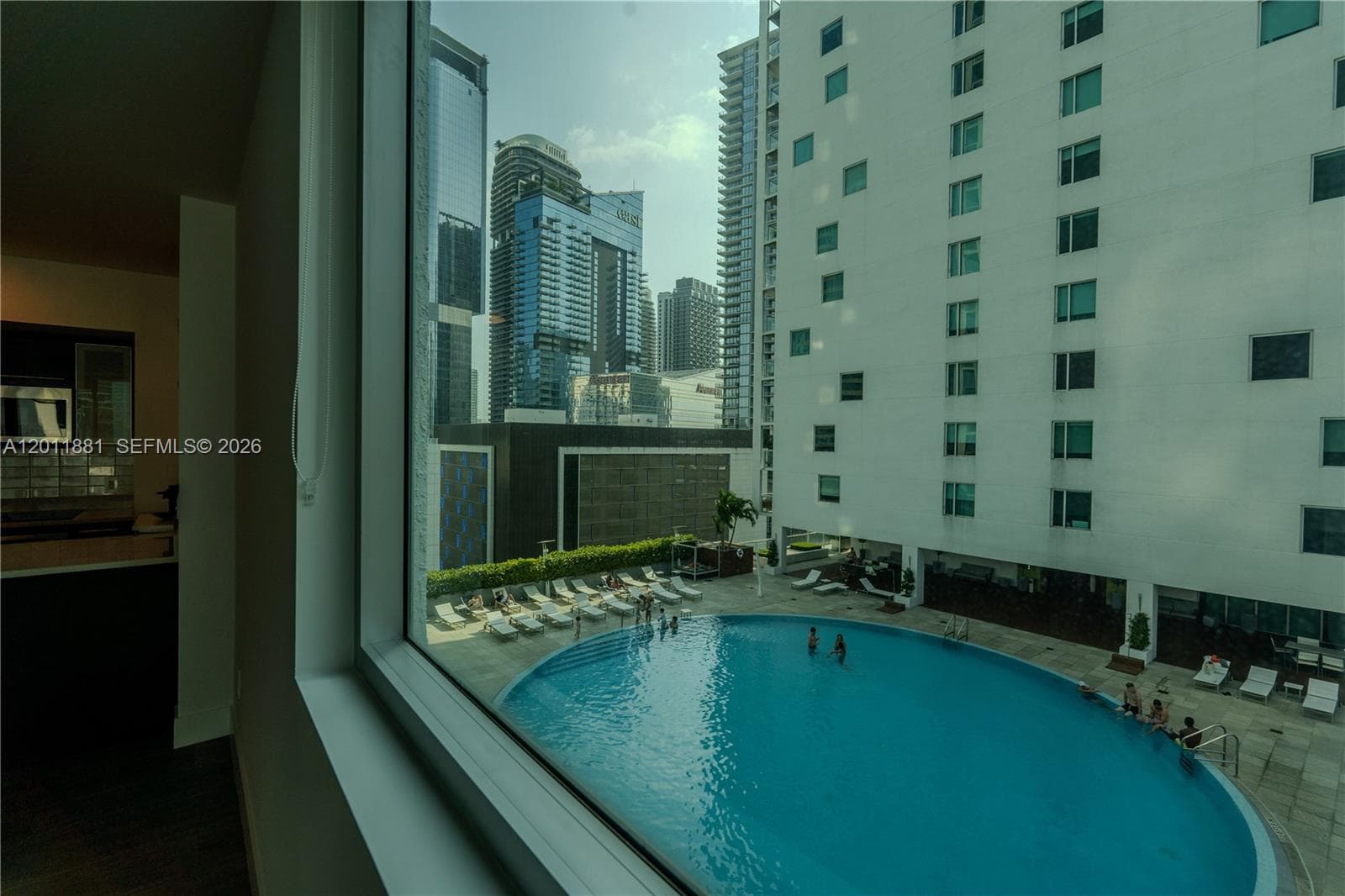 500 Brickell Ave # 1407, Miami FL 33131 — 14