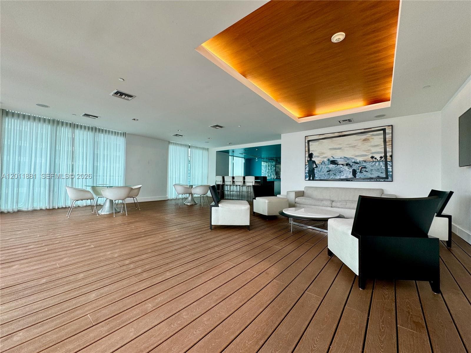 500 Brickell Ave # 1407, Miami FL 33131 — 45