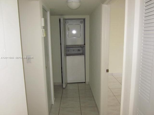 8201 NW 8th St # 414, Miami FL 33126 — 6