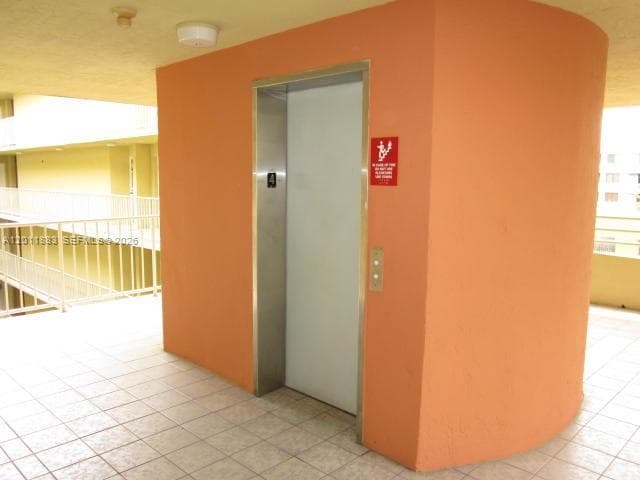 8201 NW 8th St # 414, Miami FL 33126 — 13
