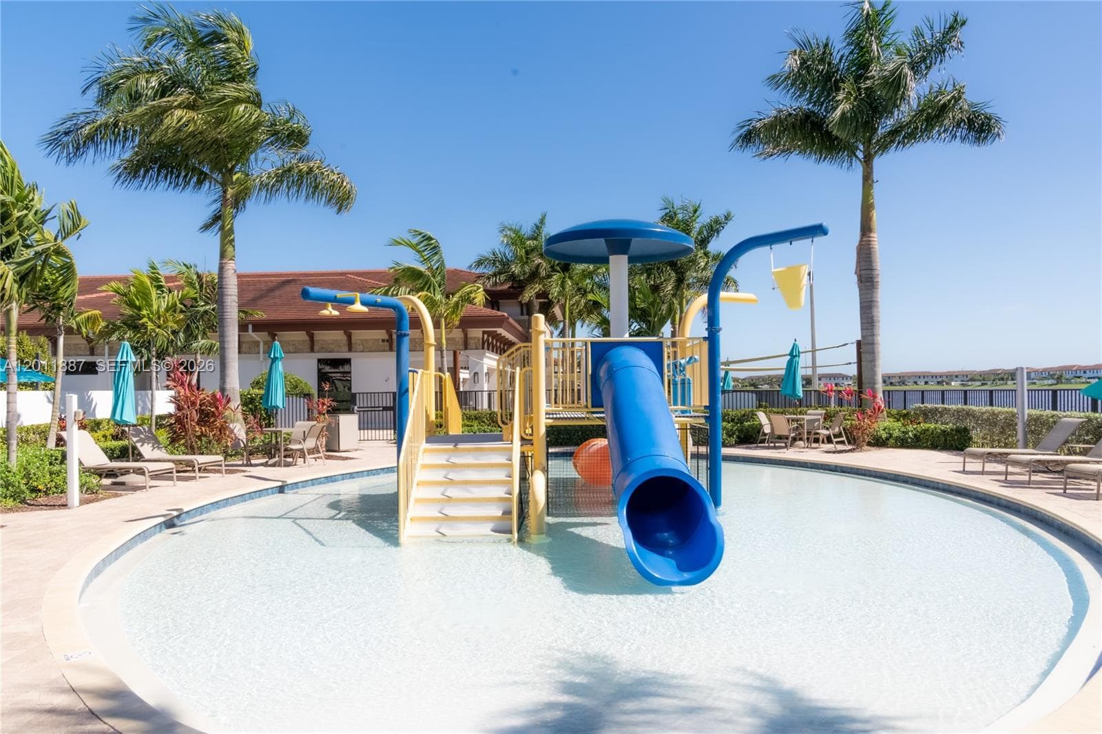 10599 W 33rd Ct, Hialeah FL 33018 — 36
