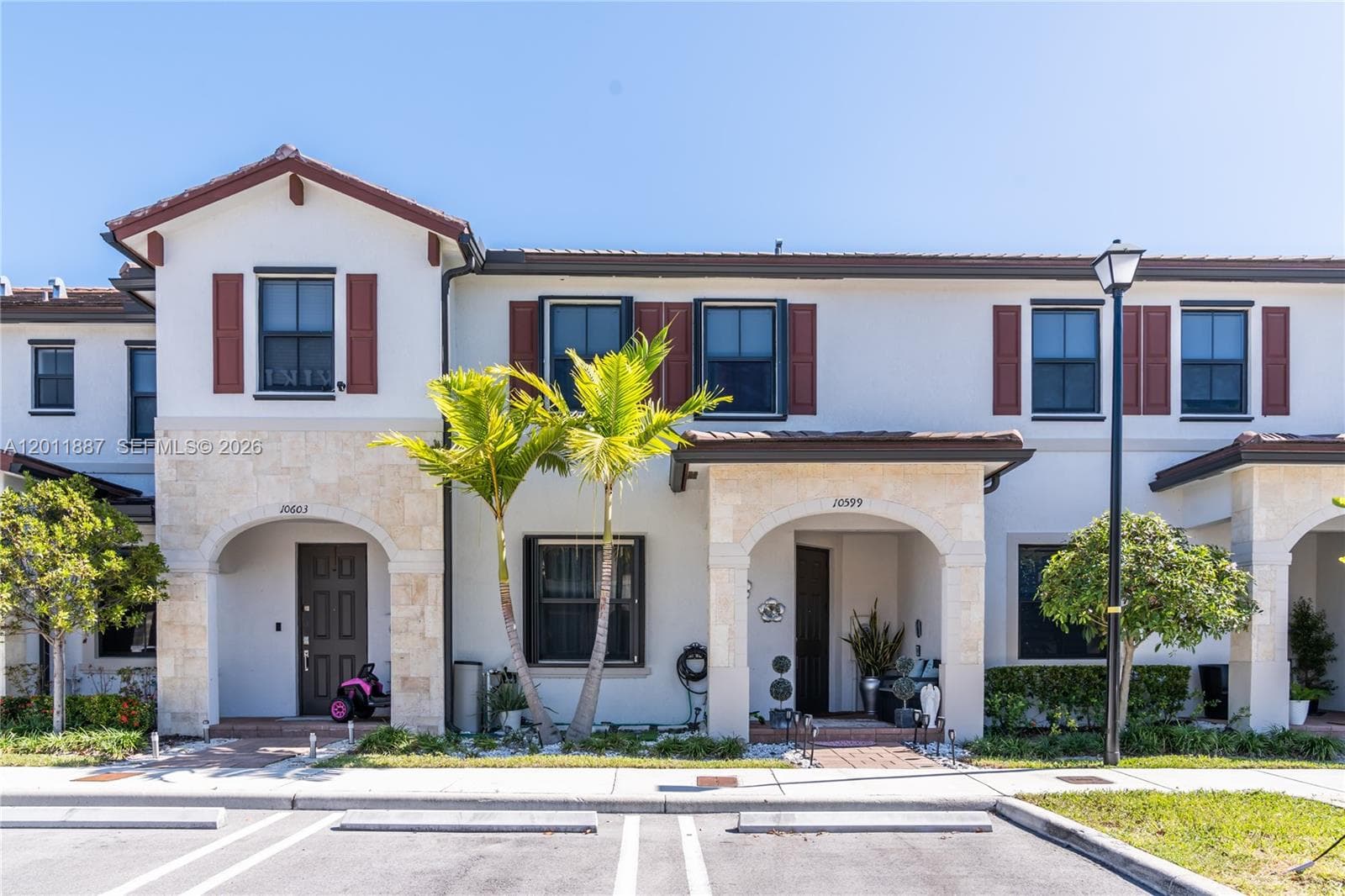 10599 W 33rd Ct, Hialeah FL 33018 — 1