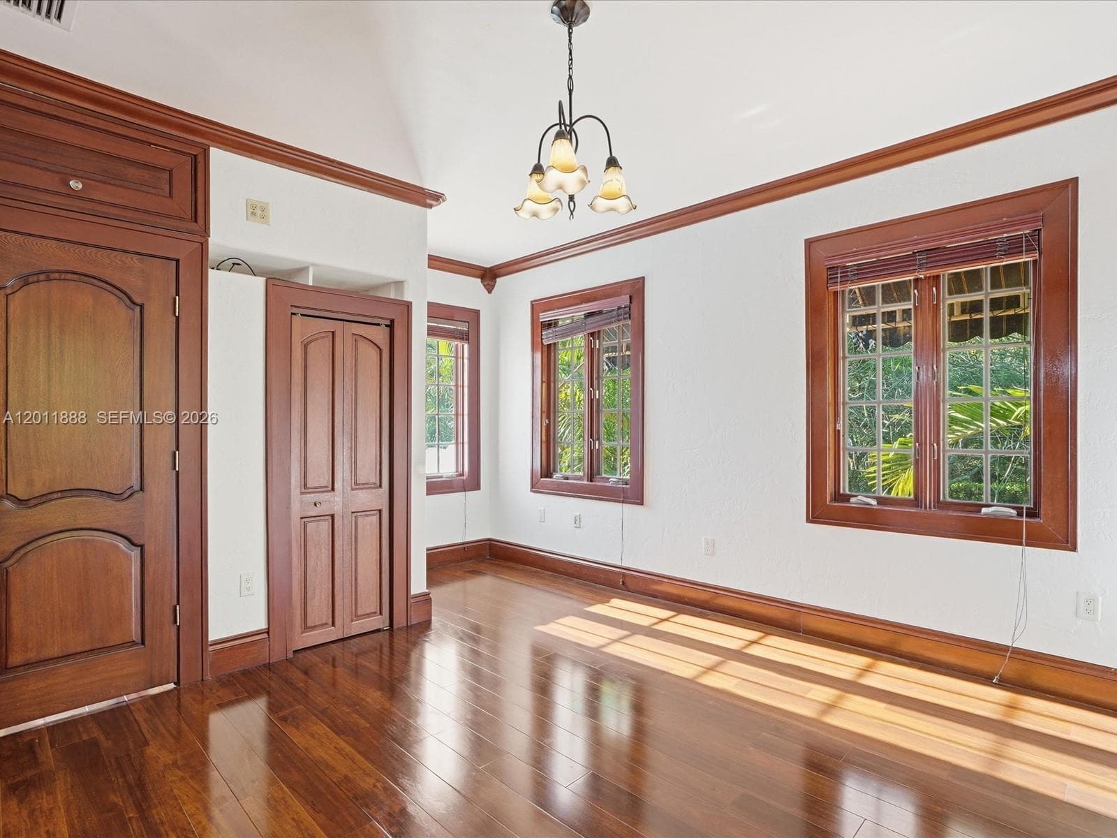 1137 Asturia Ave, Coral Gables FL 33134 — 47
