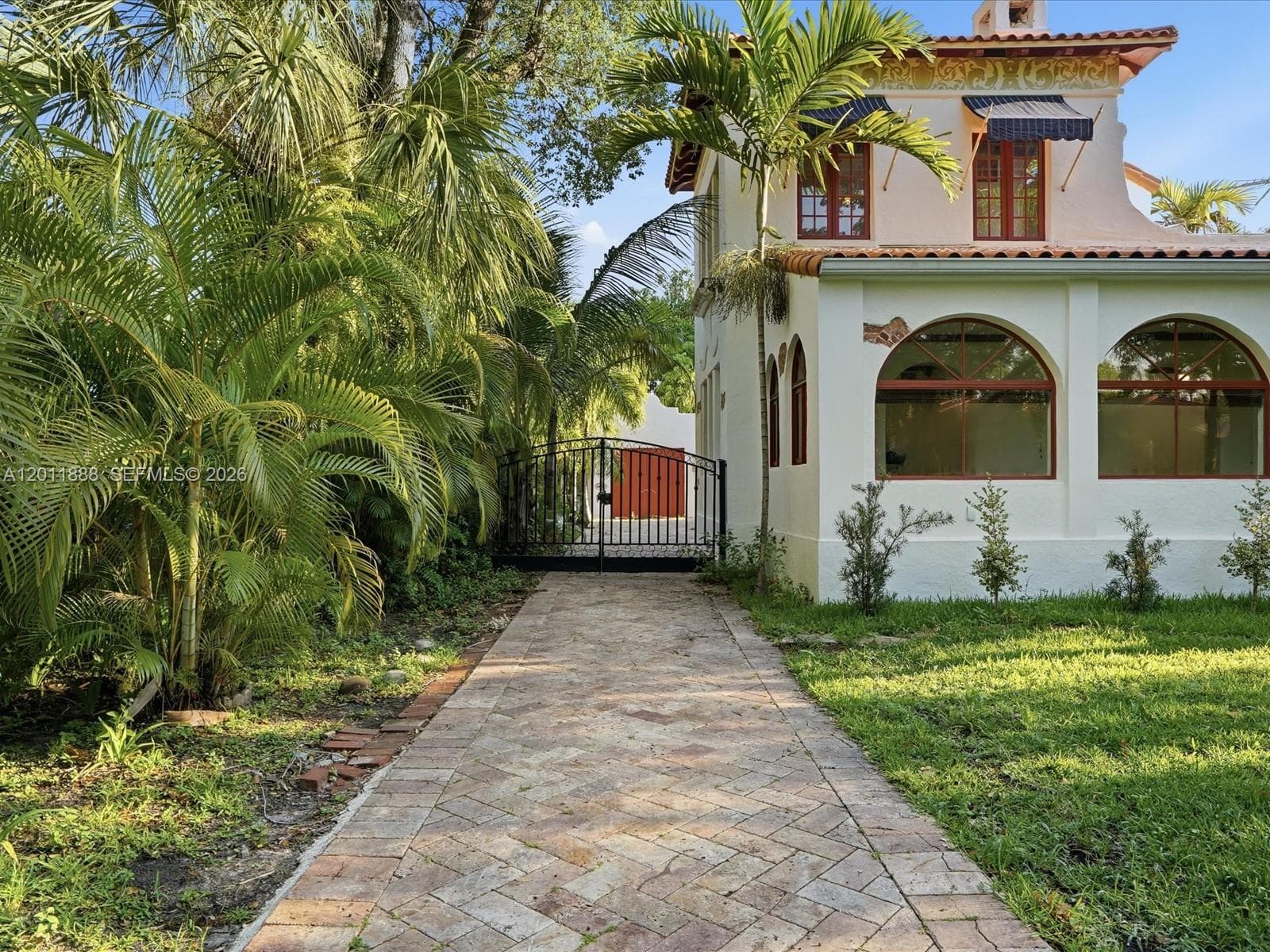 1137 Asturia Ave, Coral Gables FL 33134 — 7
